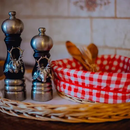 Erika By Monicare Apartment *